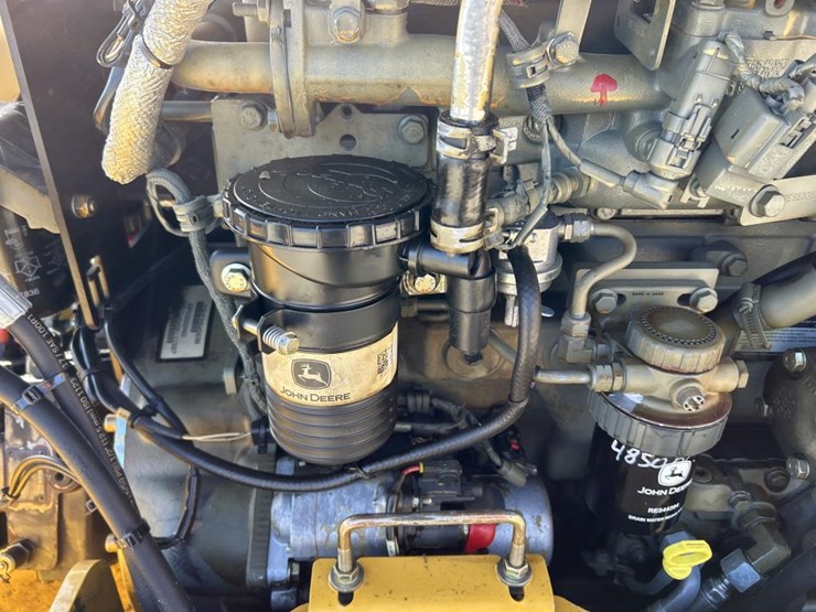 2016-deere-344k-image-53