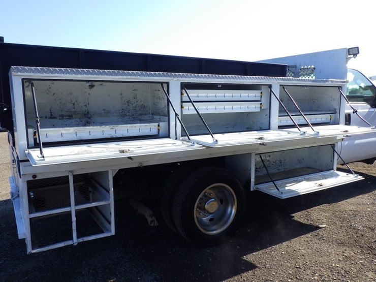 2008-ford-f450-image-11
