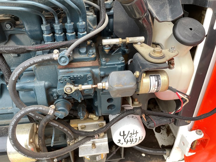 2000-bobcat-753-image-24