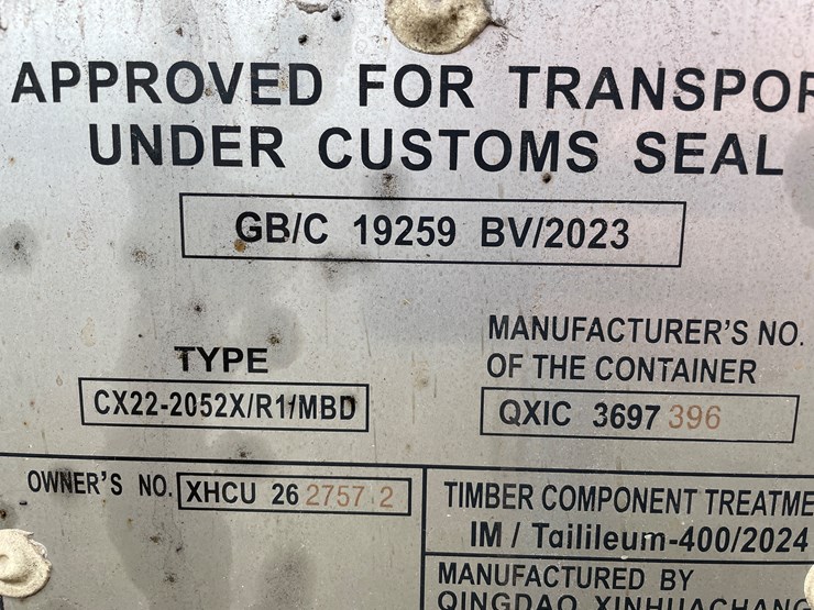 #8111-•-20'-standard-height-shipping-container-image-6