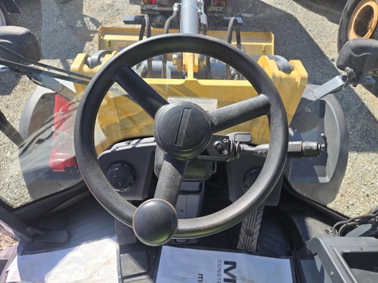 2019-deere-344l-image-54