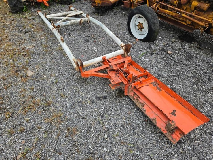 #2030-•-allis-chalmers-ca-tractor-image-41