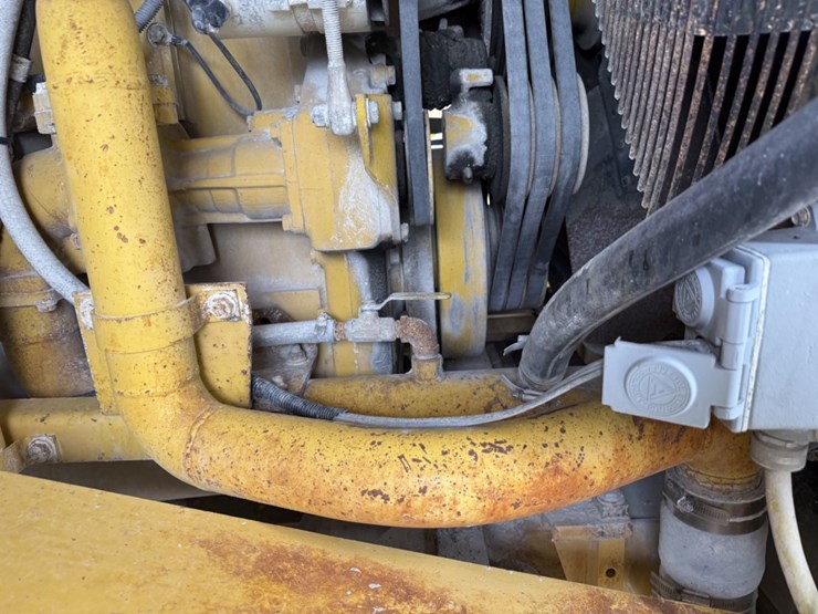 komatsu-hd465-5-image-87