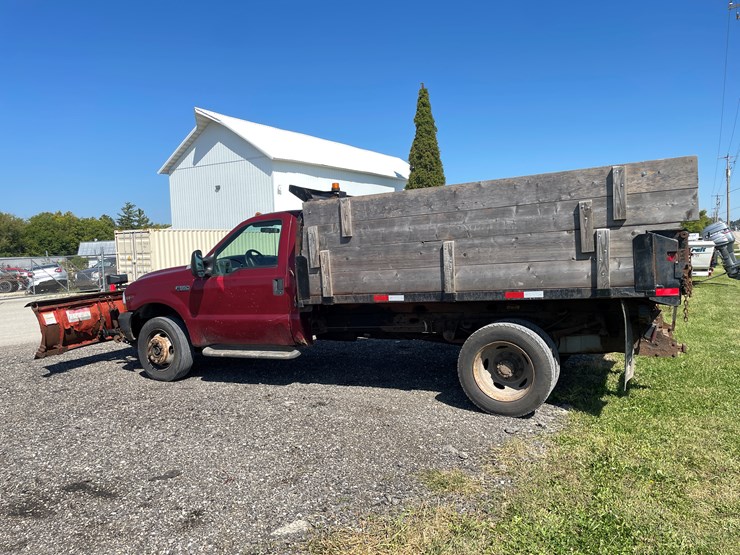 2002-ford-f550-xl-image-10