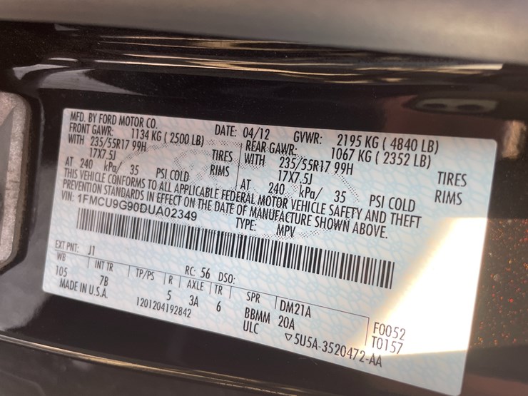 2013-ford-escape-se-image-11