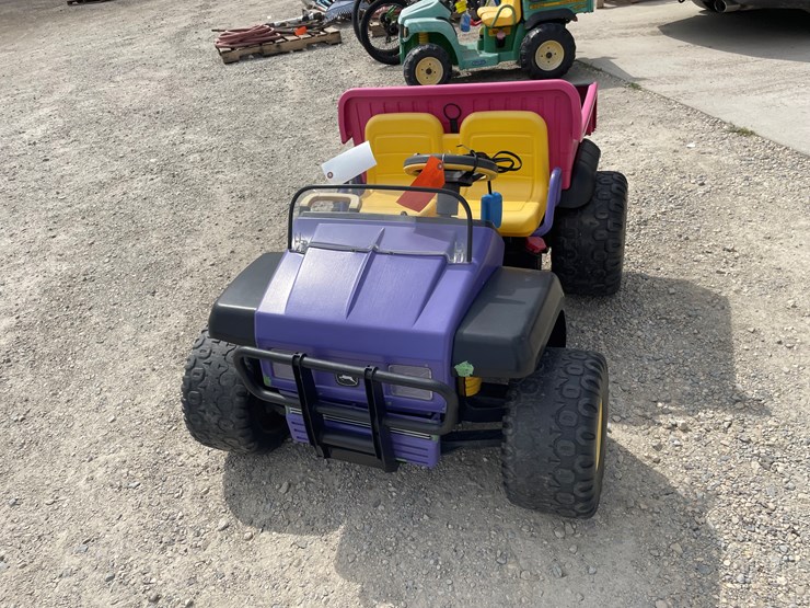 john-deere-gator-hpx-image-2