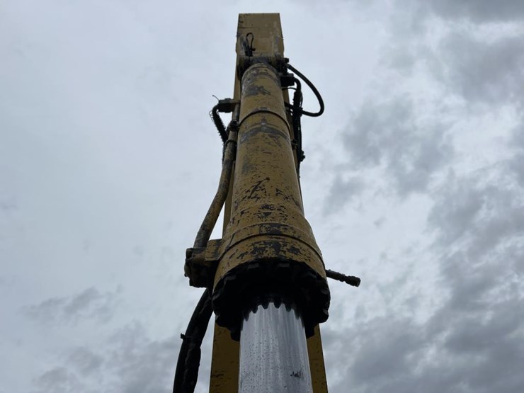 komatsu-pc270-lc-image-18