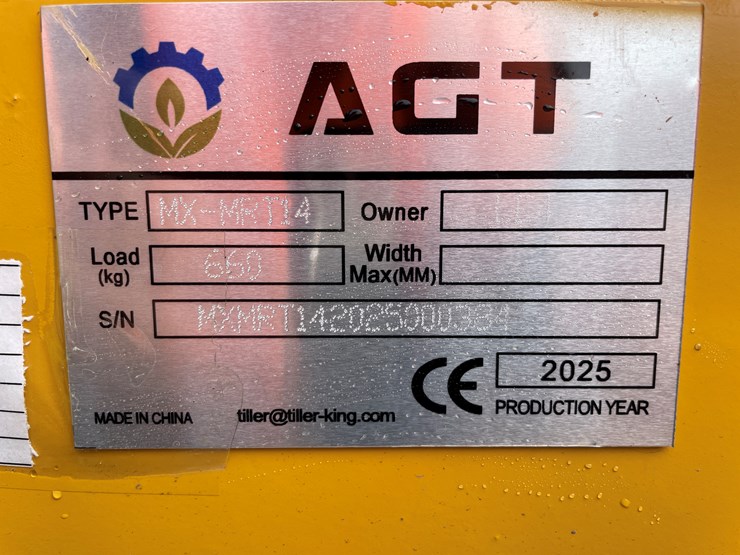#8174-•-agt-compact-track-loader-image-23