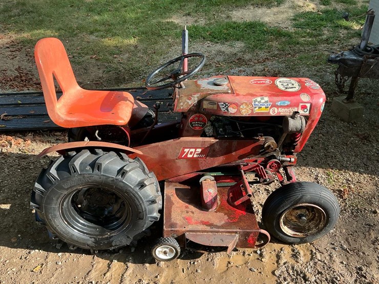#114-•-wheel-horse-garden-tractor-image-6