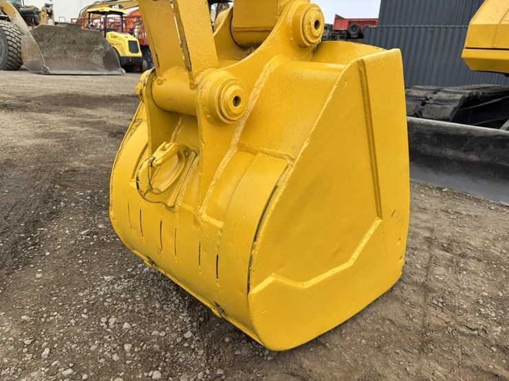 komatsu-pc50uu-1-image-12