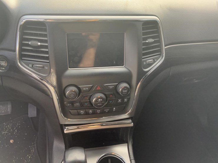 2020-jeep-grand-cherokee-image-13
