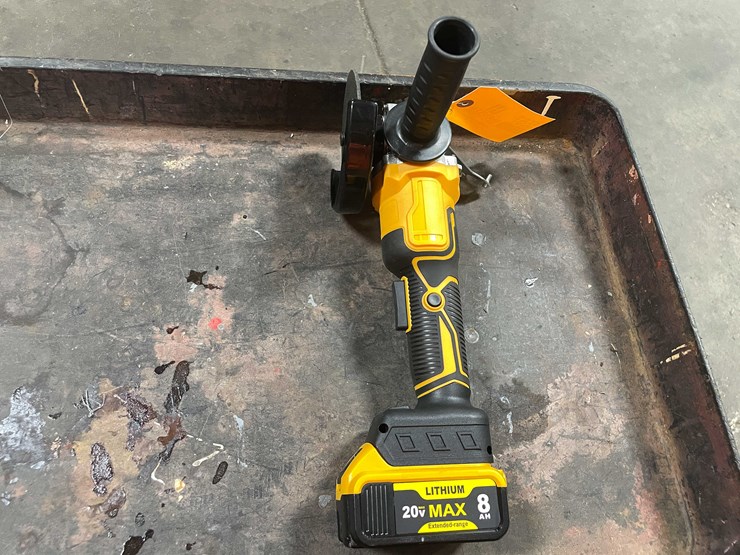 #5557-•-dewalt-compatible-cut-off-tool-with-8ah-battery-(pr10)-image-1