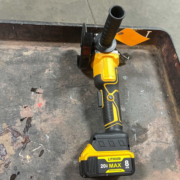 #5557 • Dewalt Compatible Cut Off Tool with 8ah Battery (PR10)