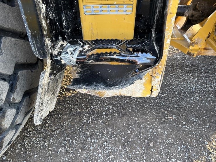 2017-caterpillar-950m-image-22