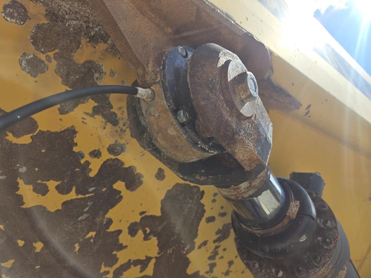 volvo-a40e-image-43