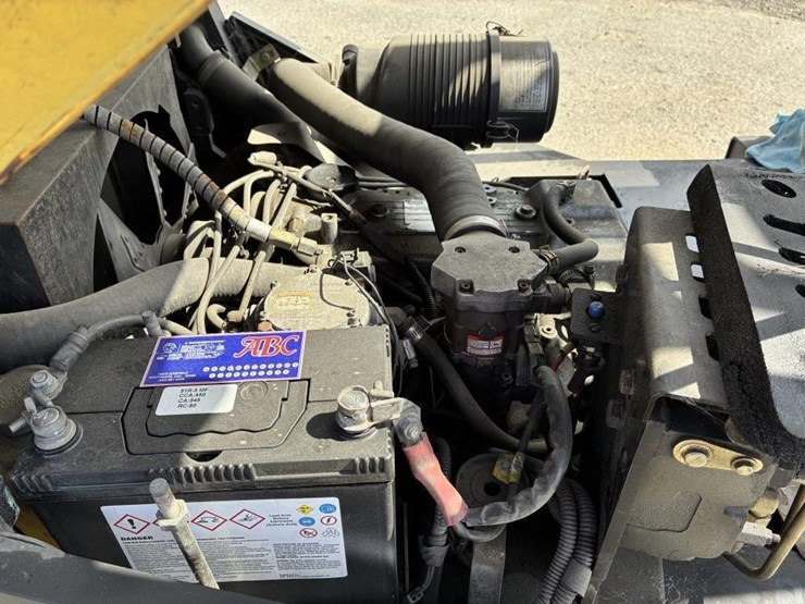 2004-daewoo-gc25e-3-image-13