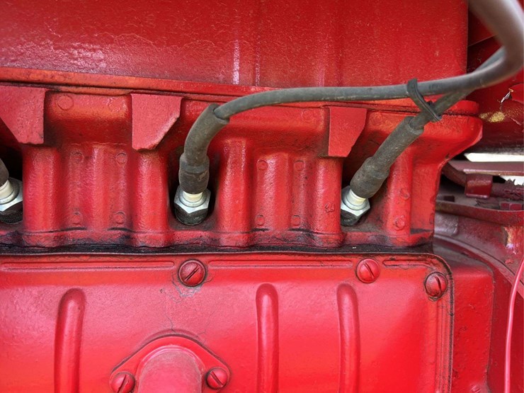 farmall-560-image-76