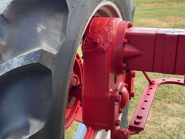 farmall-mv-image-39