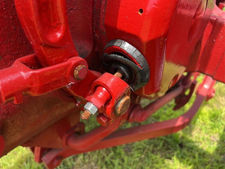 farmall-560-image-69