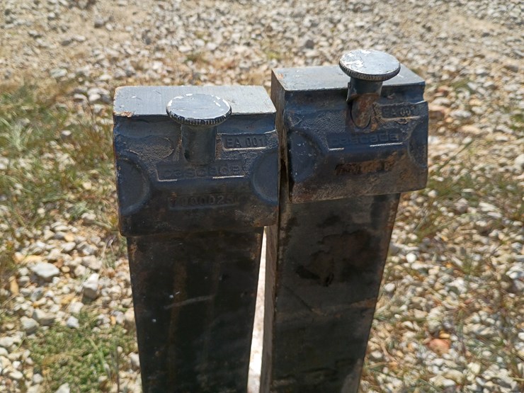 #100-•-set-of-42"-pallet-forks-image-9