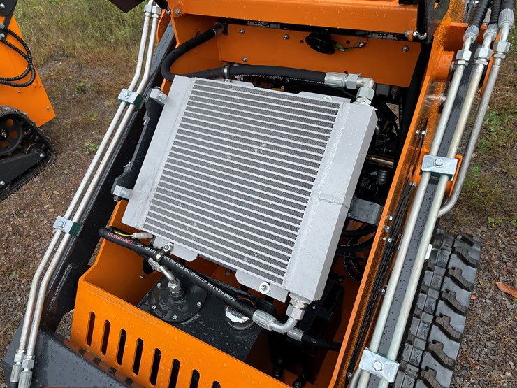 #8160-•-unused-2025-mini-skid-steer-loader-image-1