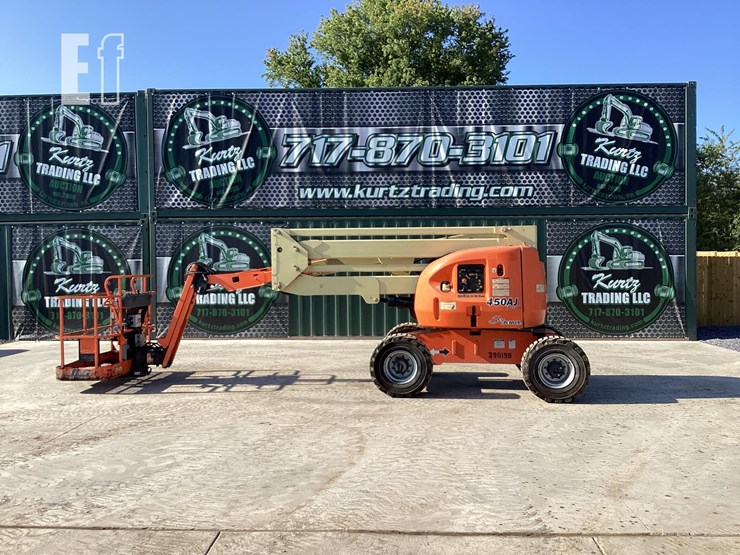 2010-jlg-450aj-image-1