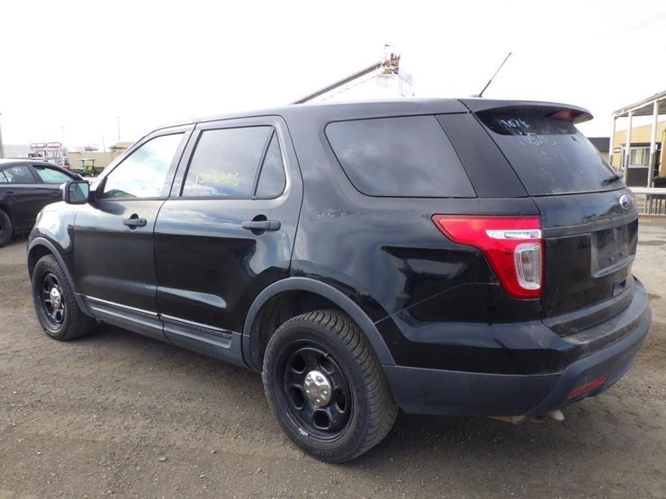 2013-ford-explorer-image-4