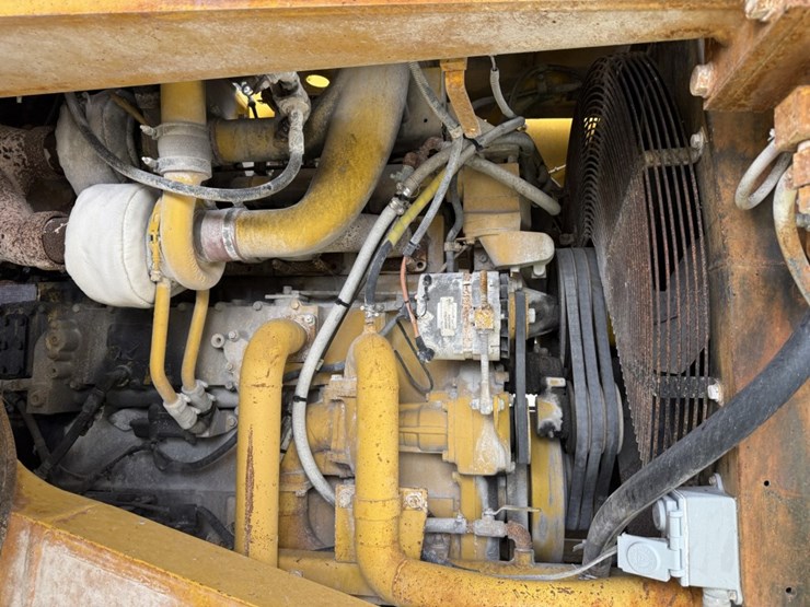 komatsu-hd465-5-image-86