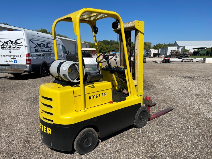 #1039-•-hyster-lp-forklift-image-4