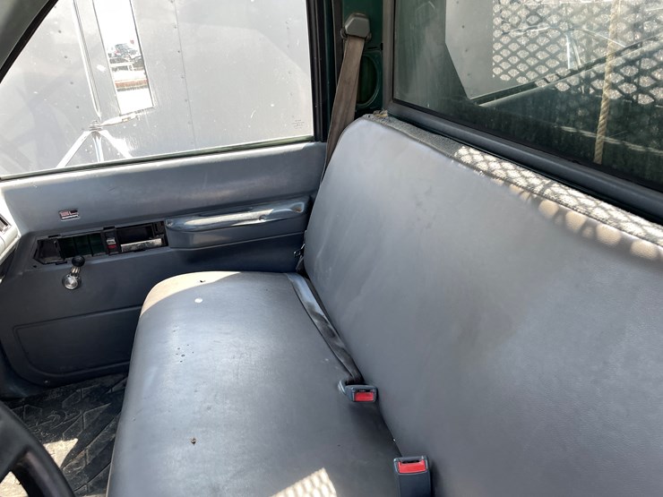 1990-gmc-sierra-3500-image-26