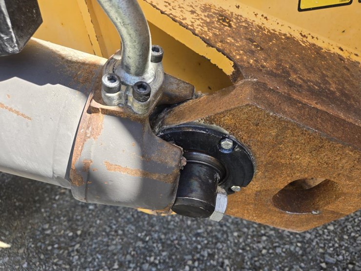 volvo-a40e-image-42