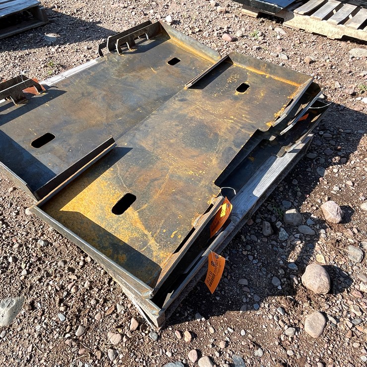 #8218 • New KC Skid Steer Frame
