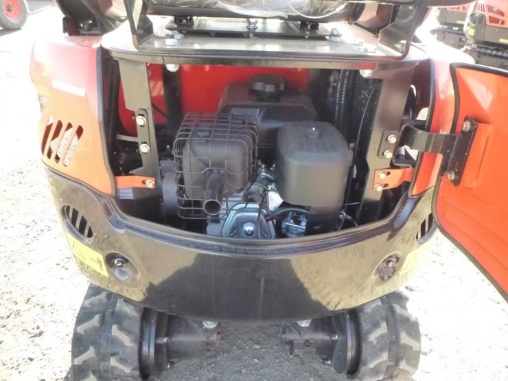 2025-tpm-16-hydraulic-excavator-image-24