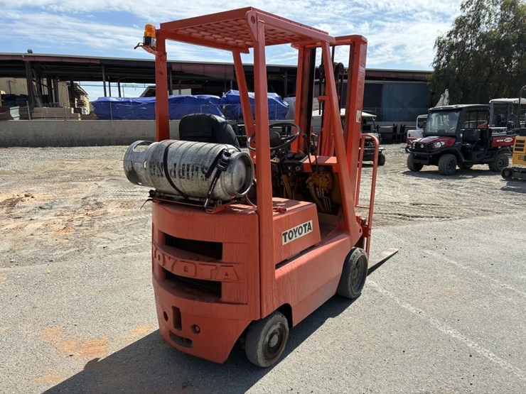 toyota-forklift-image-3