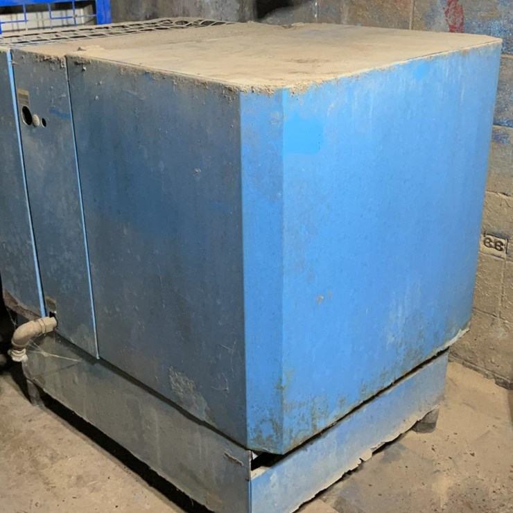 #190 • Boge Air Compressor