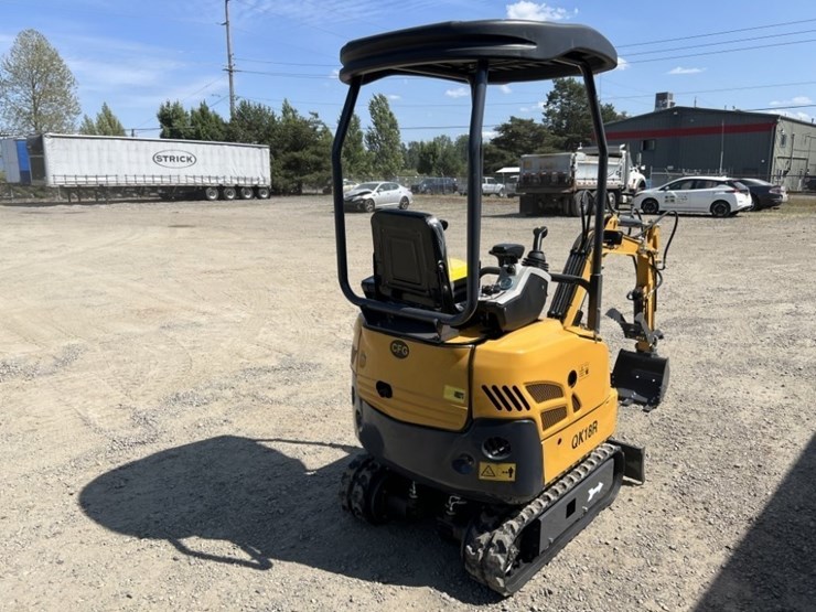 2025-cfg-qk18r-mini-hydraulic-excavator-image-4