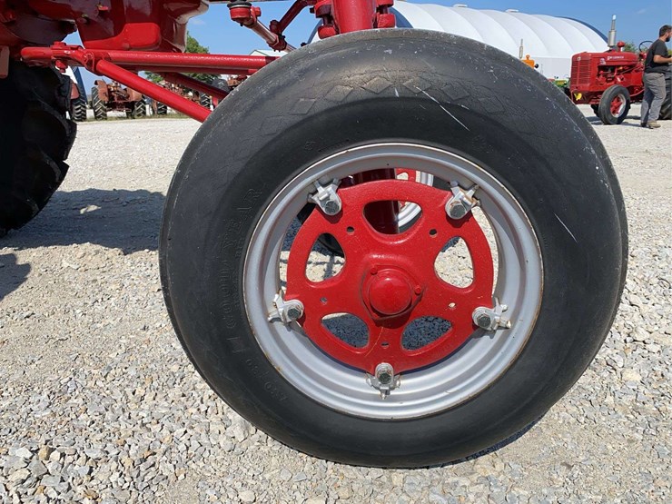 farmall-super-m-high-clearance-lp-image-15