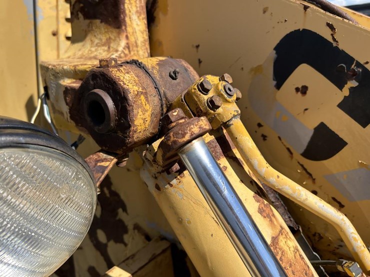caterpillar-930-image-18