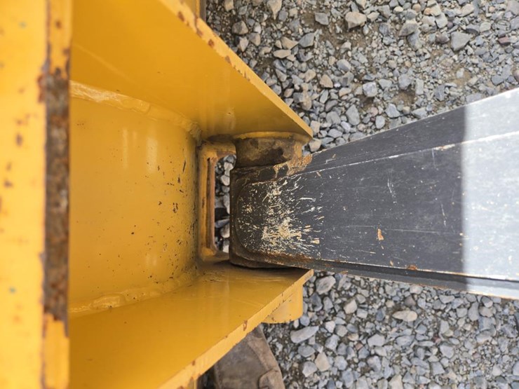 2015-deere-310sl-hl-image-14