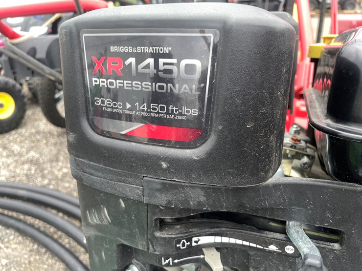 #6649-•-troy-bilt-rototiller-image-13