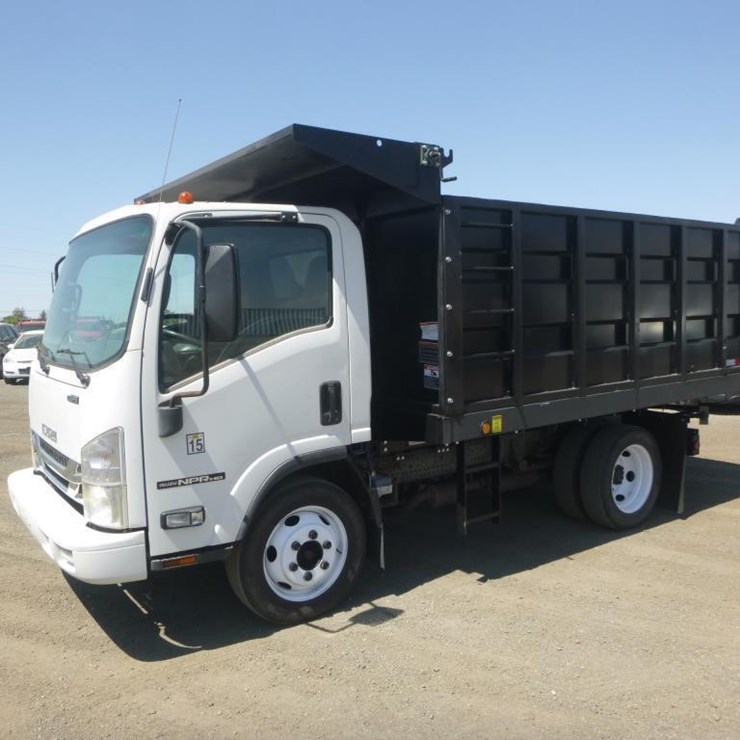 2012 ISUZU NPR