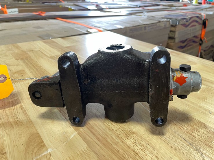 #5543-•-log-splitter-hydraulic-valve-(cw)-image-9