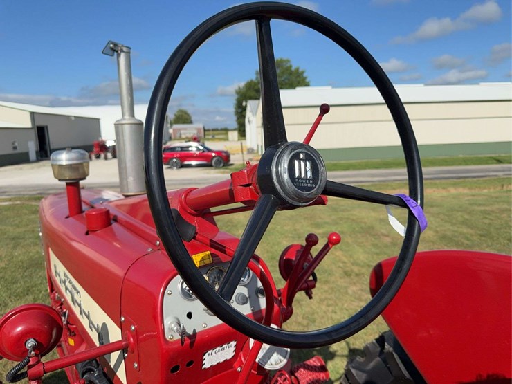 farmall-350-diesel-high-crop-image-44