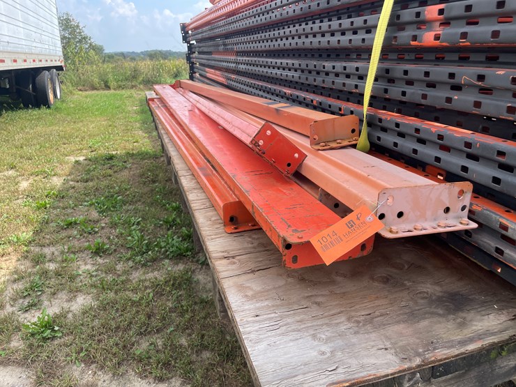 #1014-•-used-pallet-racking-cross-members-image-1