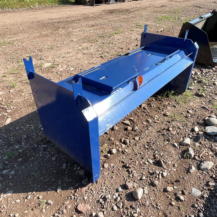 #8235 • New KC 6' Skid Steer Economy Pusher