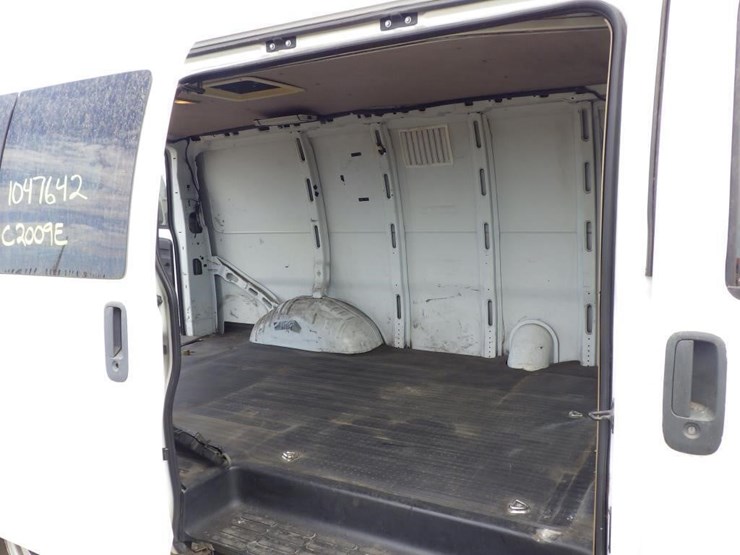1999-chevrolet-express-3500-image-7