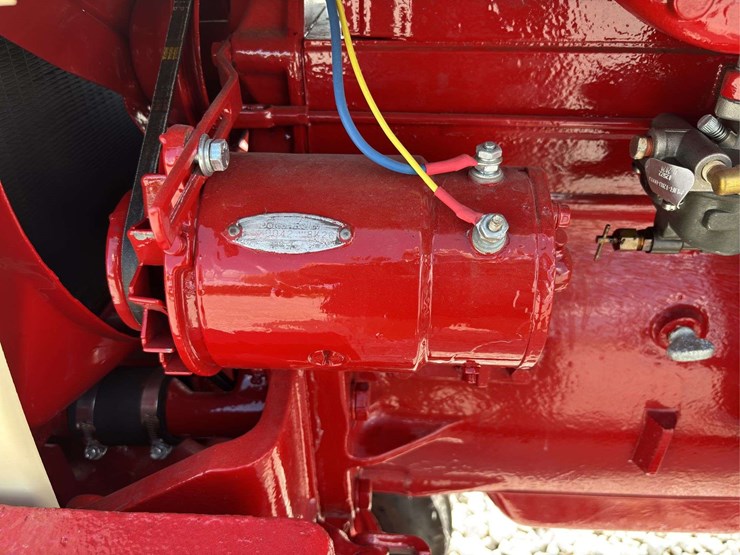 farmall-240-image-46