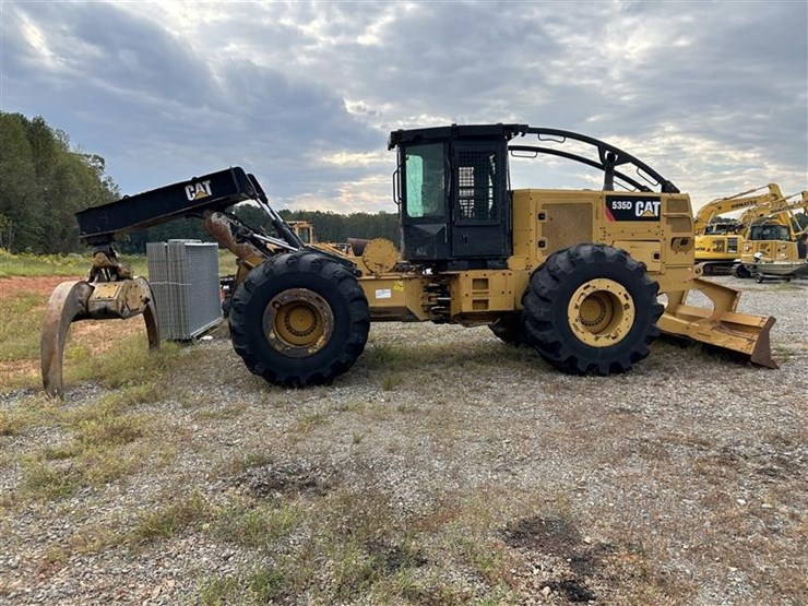 2018-caterpillar-535d-image-4