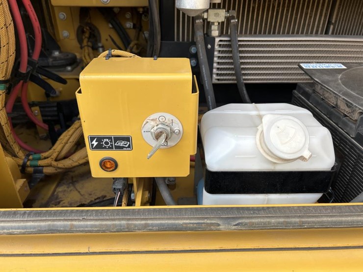 2017-caterpillar-316fl-image-57
