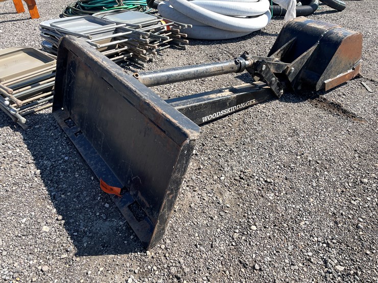 #6310-•-woods-720-universal-mount-skid-steer-attachment-image-3